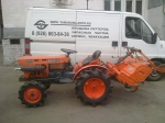   Kubota B7001 /